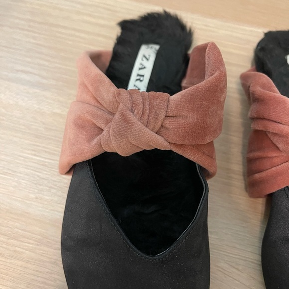Zara pointy toe flat loafer slides with velvet and silk preowned size 35 - Picture 4 of 7